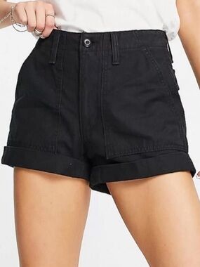 Levi's Ribcage Twill Shorts